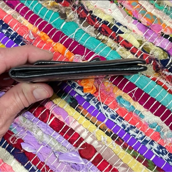 FOSSIL ANDREW BLACK LEATHER WALLET - Picture 4 of 10